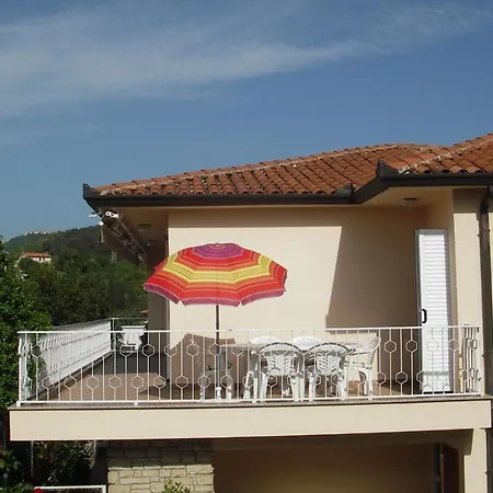 Dota Apartment Rabac