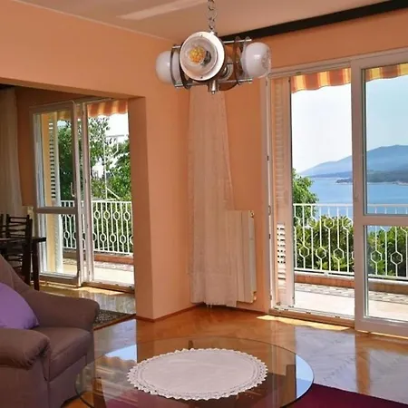 Apartment Dota
