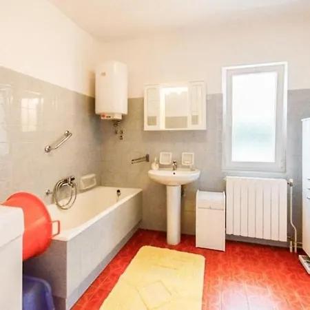Apartment Dota *